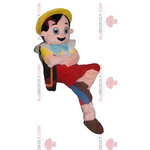 Mascot Pinocchio met zijn gele hoed. Pinokkio kostuum